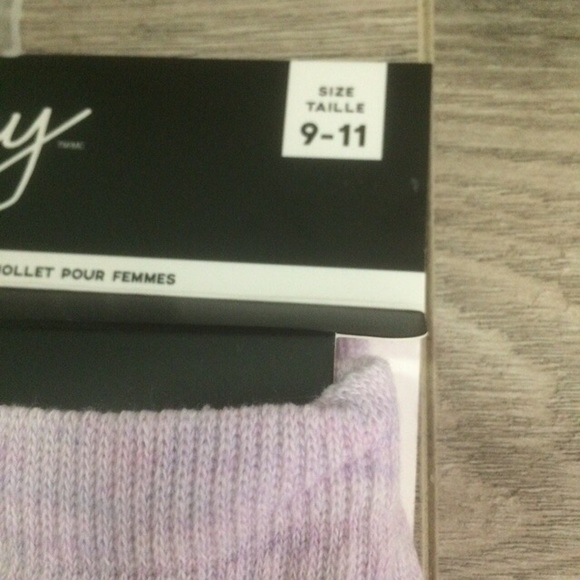 ❌SOLD❌ BNWT Densley & Co Lavender SPACE Socks 🧦 - Picture 2 of 2